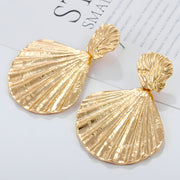 The "Golden Shell" Drop Earrings - Yellow Gold